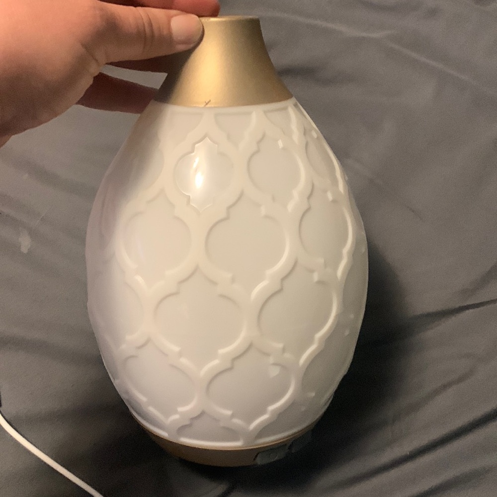 Youngliving diffuser